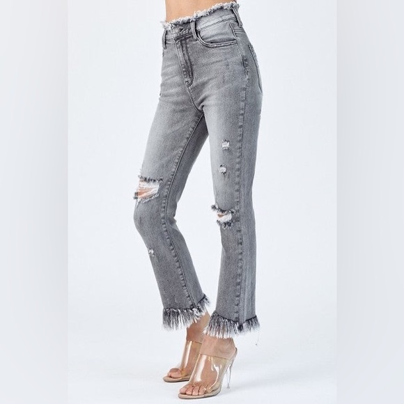 Judy Blue Denim - RISEN Distressed High Waisted Jeans Size 26 Gray Frayed Straight Cropped 3 ankle